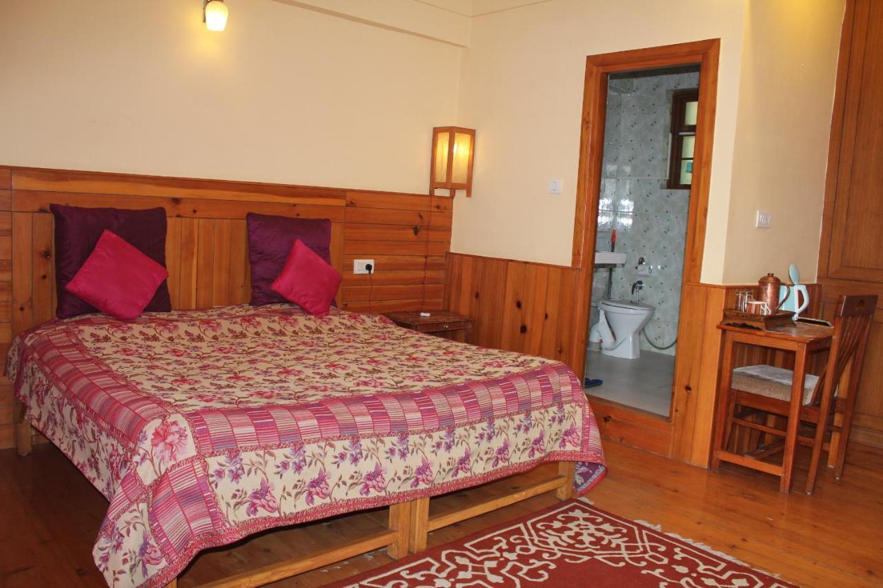 Pema Thang Hotel Kangra Exterior foto